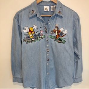 Vintage Disney Pooh Bear Button Up 90’s Style